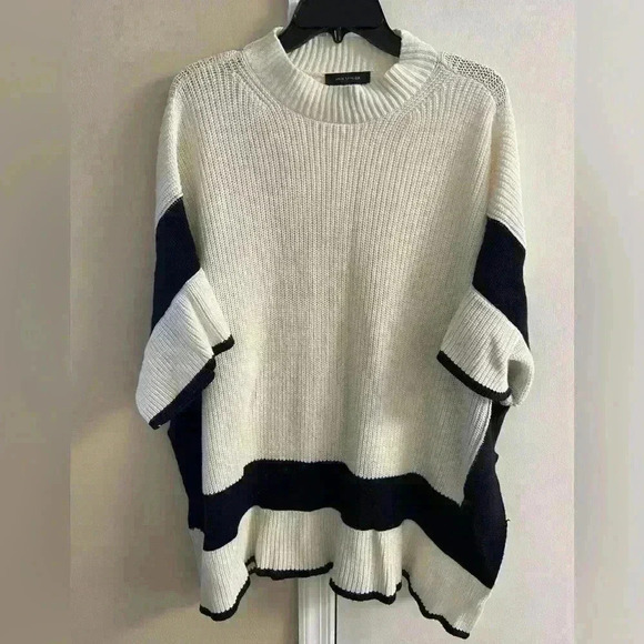 Ann Taylor Black and off White Sweater poncho knit M/L - Picture 1 of 6